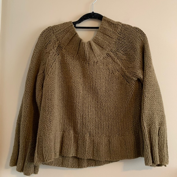 Free people sweater. - Picture 4 of 6